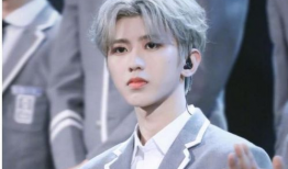 吃瓜爆料蔡徐坤恋情,甜蜜互动引粉丝热议